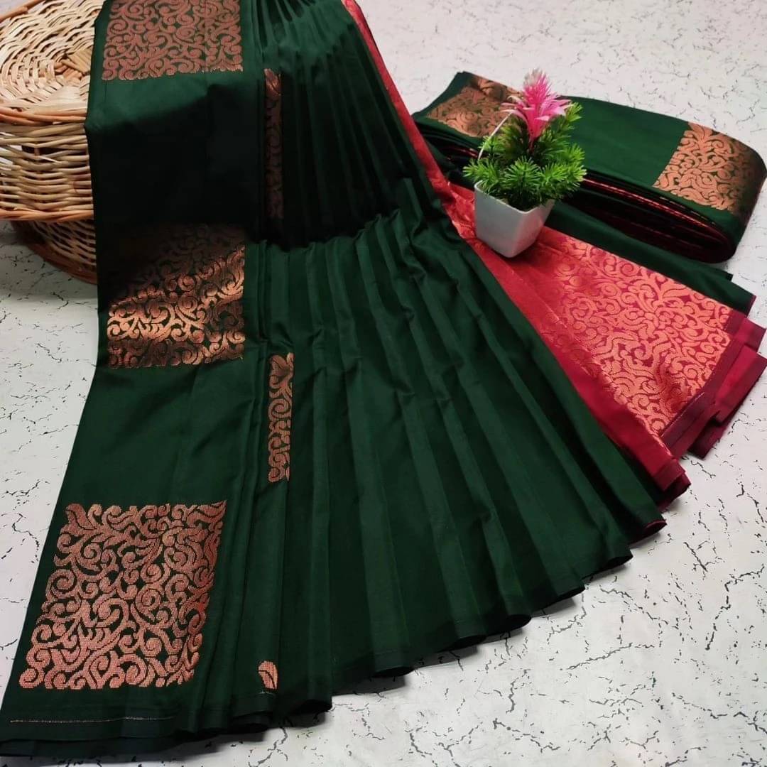     			WOVEN STOCK Banarasi Silk Woven Saree With Unstitched Blouse Piece ( Green )