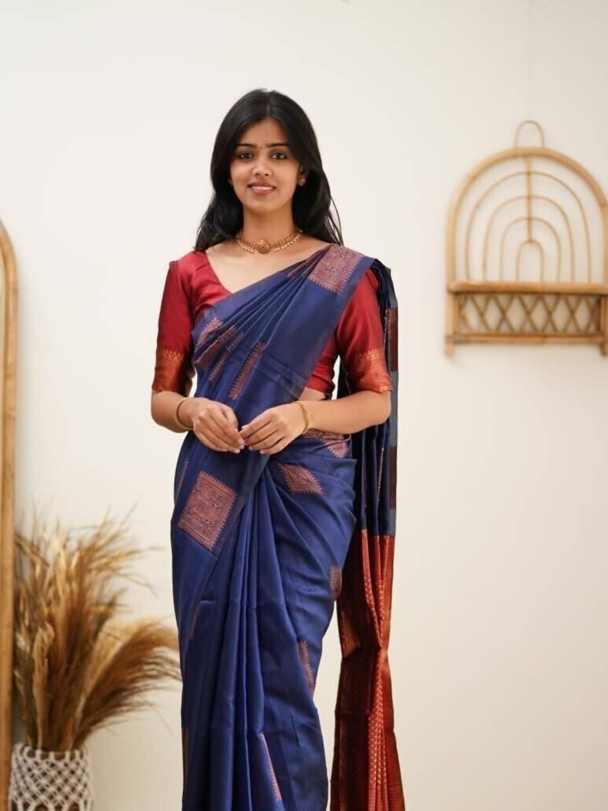 WOVEN STOCK Banarasi Silk Woven Saree With Unstitched Blouse Piece ( Multicolor )     			WOVEN STOCK Banarasi Silk Woven Saree With Unstitched Blouse Piece ( Multicolor )