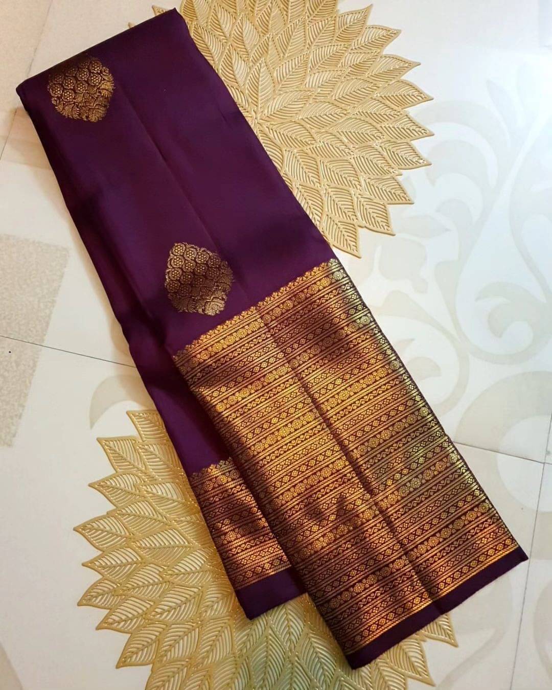 WOVEN STOCK Banarasi Silk Woven Saree With Unstitched Blouse Piece ( Purple ) WOVEN STOCK Banarasi Silk Woven Saree With Unstitched Blouse Piece ( Purple )