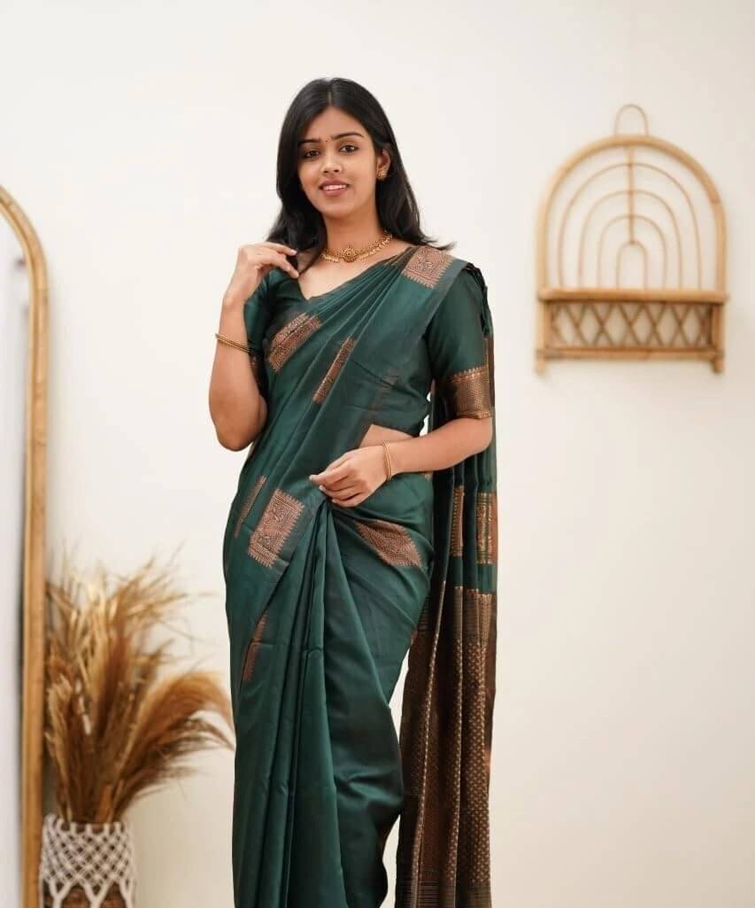 WOVEN STOCK Banarasi Silk Woven Saree With Unstitched Blouse Piece ( Green ) WOVEN STOCK Banarasi Silk Woven Saree With Unstitched Blouse Piece ( Green )