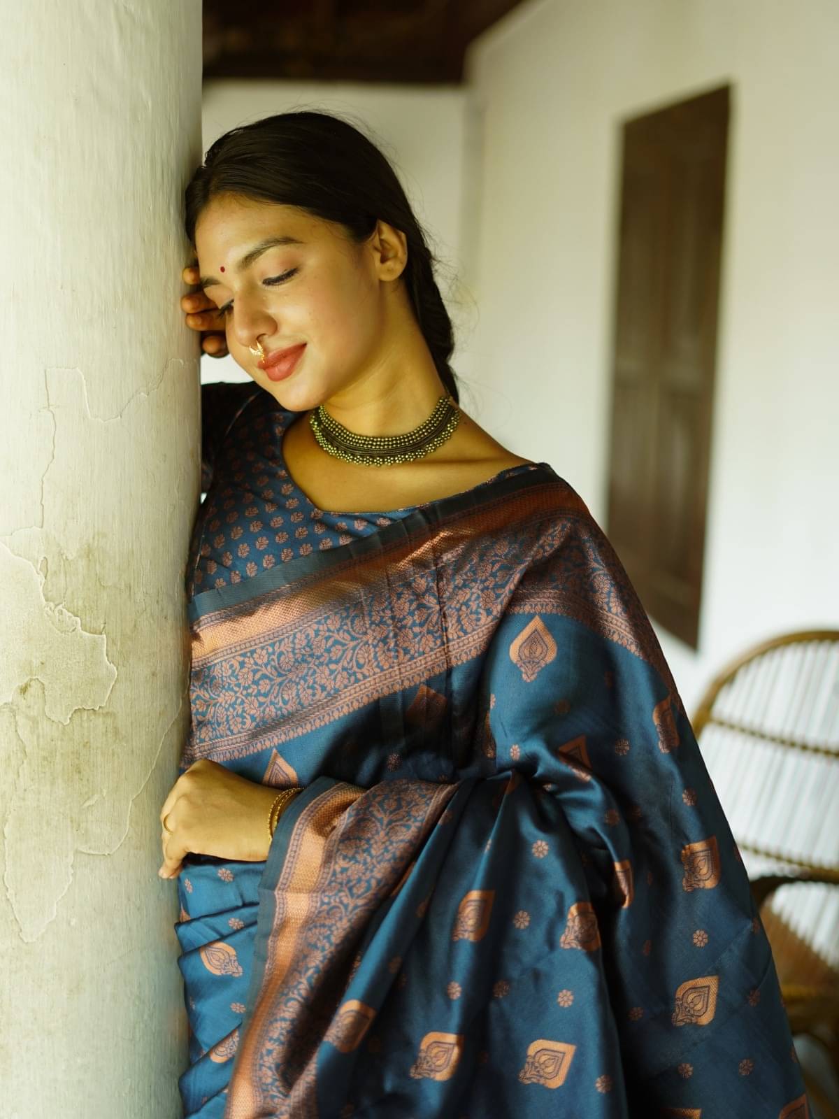 WOVEN STOCK Banarasi Silk Woven Saree With Unstitched Blouse Piece ( Light Blue ) WOVEN STOCK Banarasi Silk Woven Saree With Unstitched Blouse Piece ( Light Blue )
