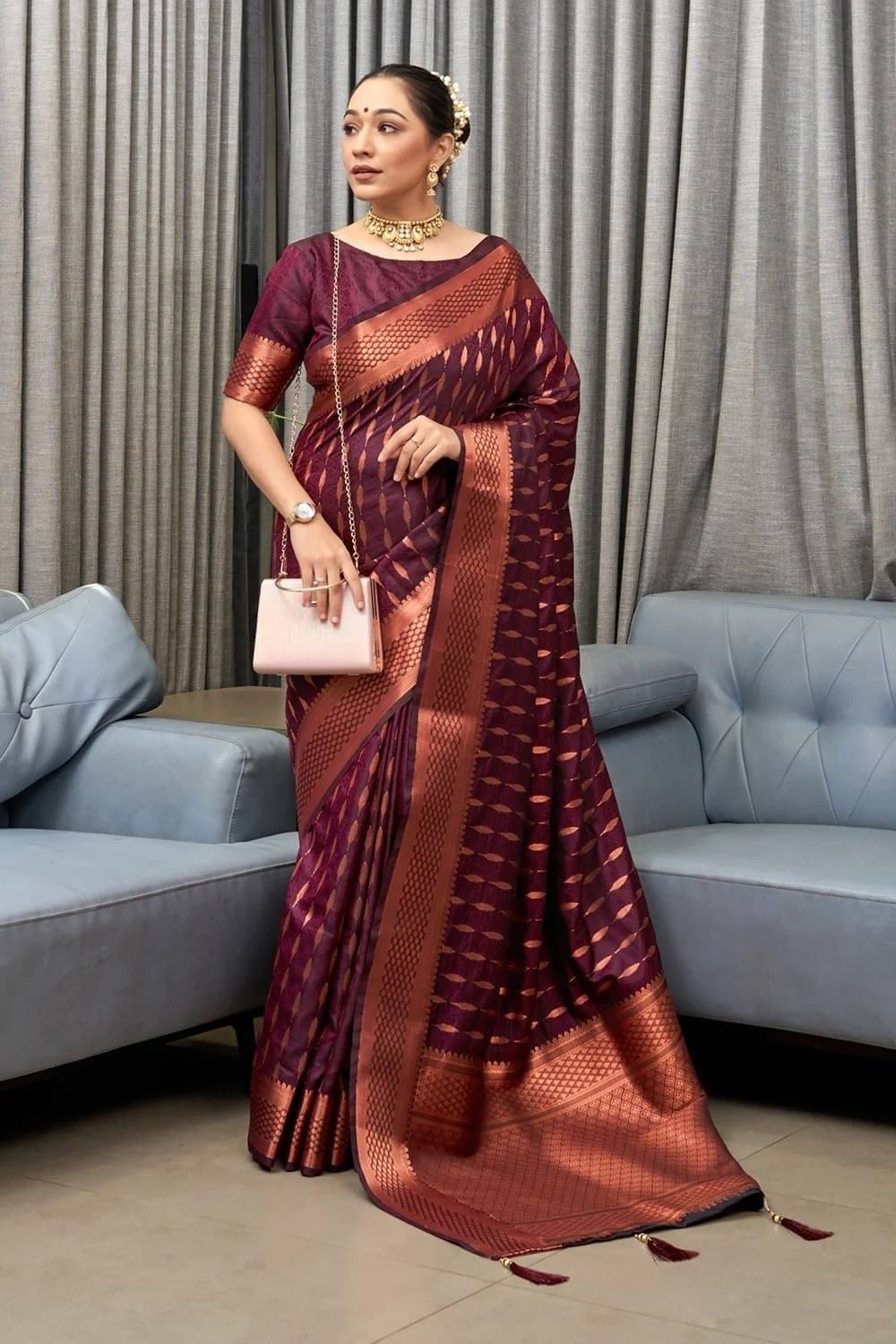 WOVEN STOCK Banarasi Silk Woven Saree With Unstitched Blouse Piece ( Purple ) WOVEN STOCK Banarasi Silk Woven Saree With Unstitched Blouse Piece ( Purple )