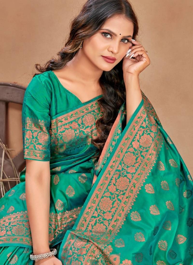WOVEN STOCK Banarasi Silk Woven Saree With Unstitched Blouse Piece ( Light Green ) WOVEN STOCK Banarasi Silk Woven Saree With Unstitched Blouse Piece ( Light Green )