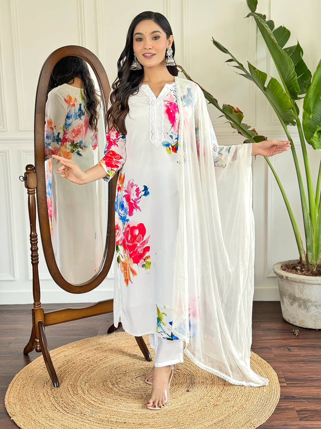     			ARISEN Store Women Crepe Embroidered Straight Kurti With Pants ( White )