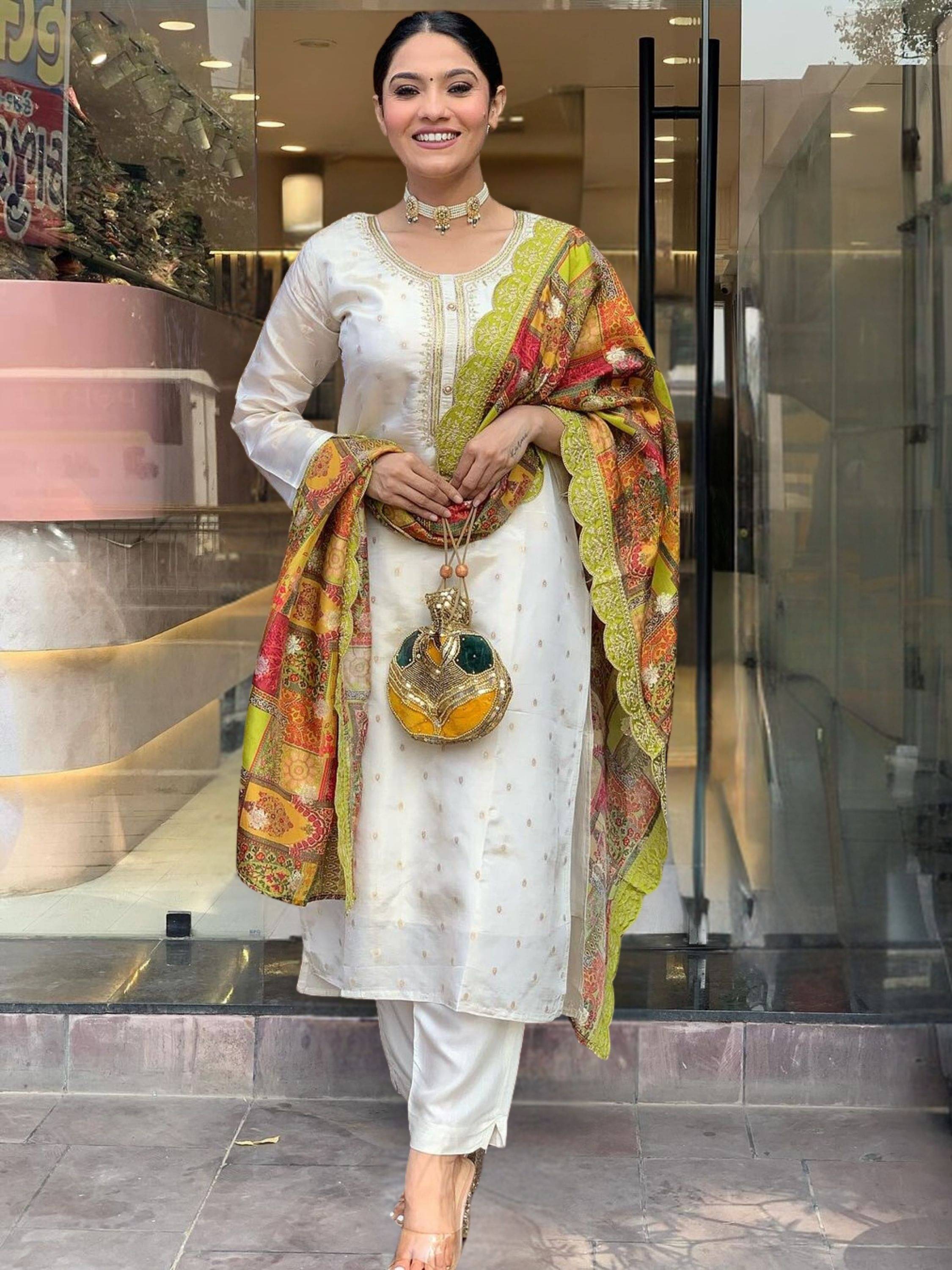 ARISEN Store Women Silk Blend Embroidered Straight Kurti With Pants ( White ) ARISEN Store Women Silk Blend Embroidered Straight Kurti With Pants ( White )