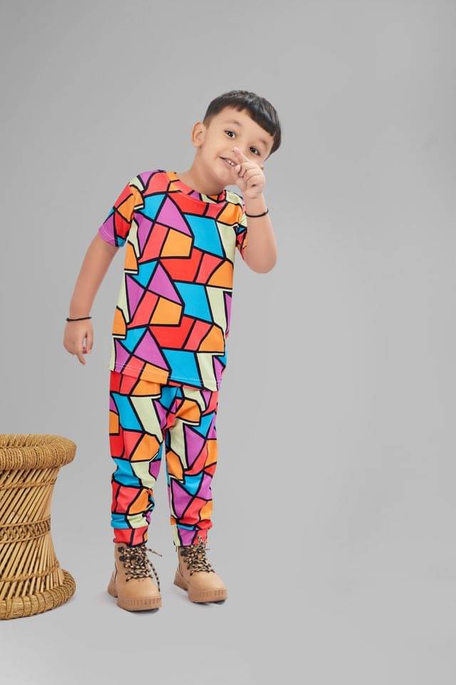    			ASTYLOR Pack of 1 Unisex Cotton Blend T-Shirt & Pants Set ( Multicolor )