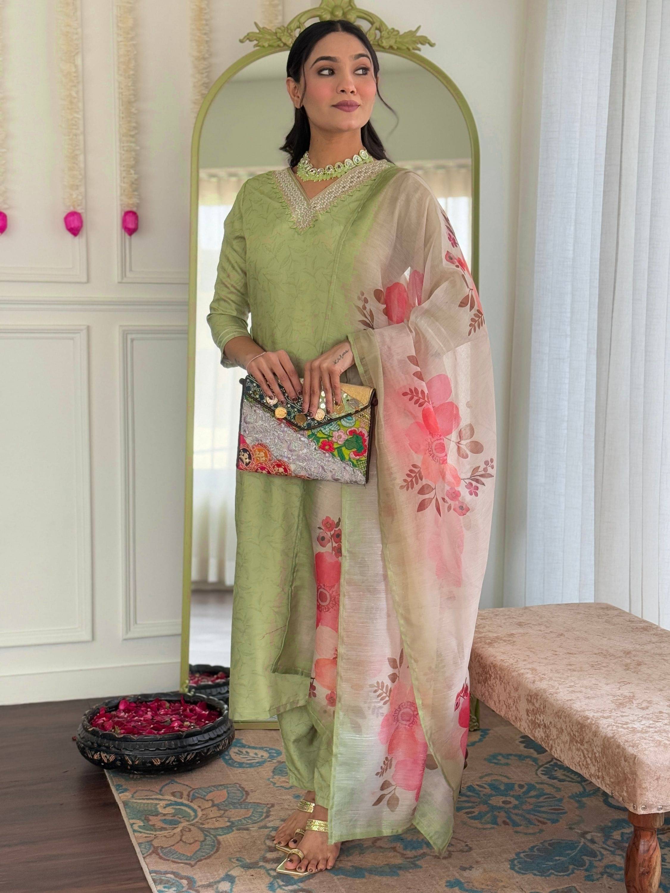 Eeloo Women Rayon Printed Straight Kurti With Pants ( Olive )     			Eeloo Women Rayon Printed Straight Kurti With Pants ( Olive )