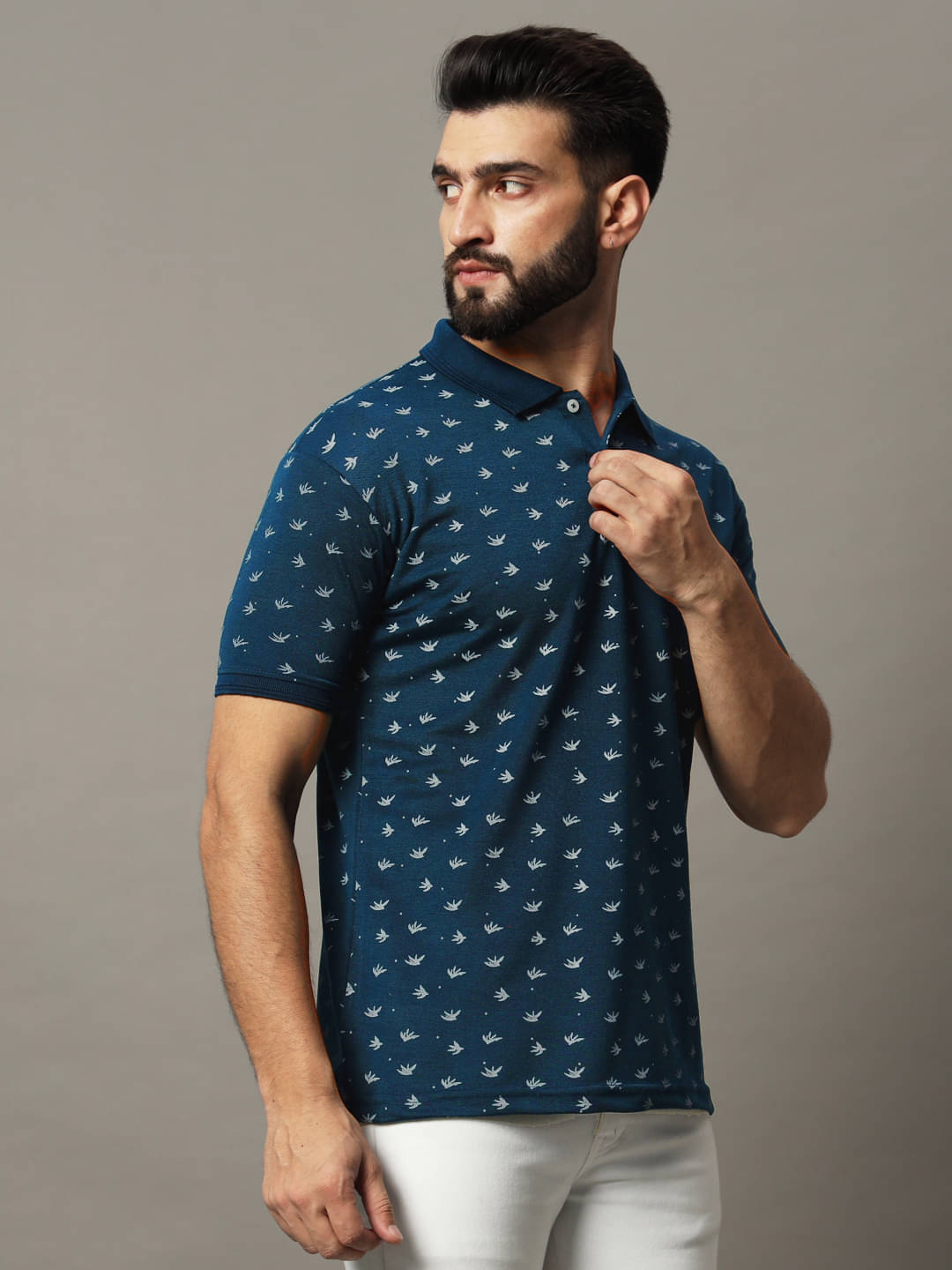 Hushbucks Men Cotton Blend Regular Fit Printed Polo T Shirt ( Navy Blue ) Hushbucks Men Cotton Blend Regular Fit Printed Polo T Shirt ( Navy Blue )