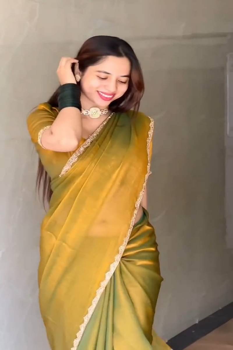 supalee Tex Chiffon Solid Saree With Unstitched Blouse Piece ( Gold ) supalee Tex Chiffon Solid Saree With Unstitched Blouse Piece ( Gold )