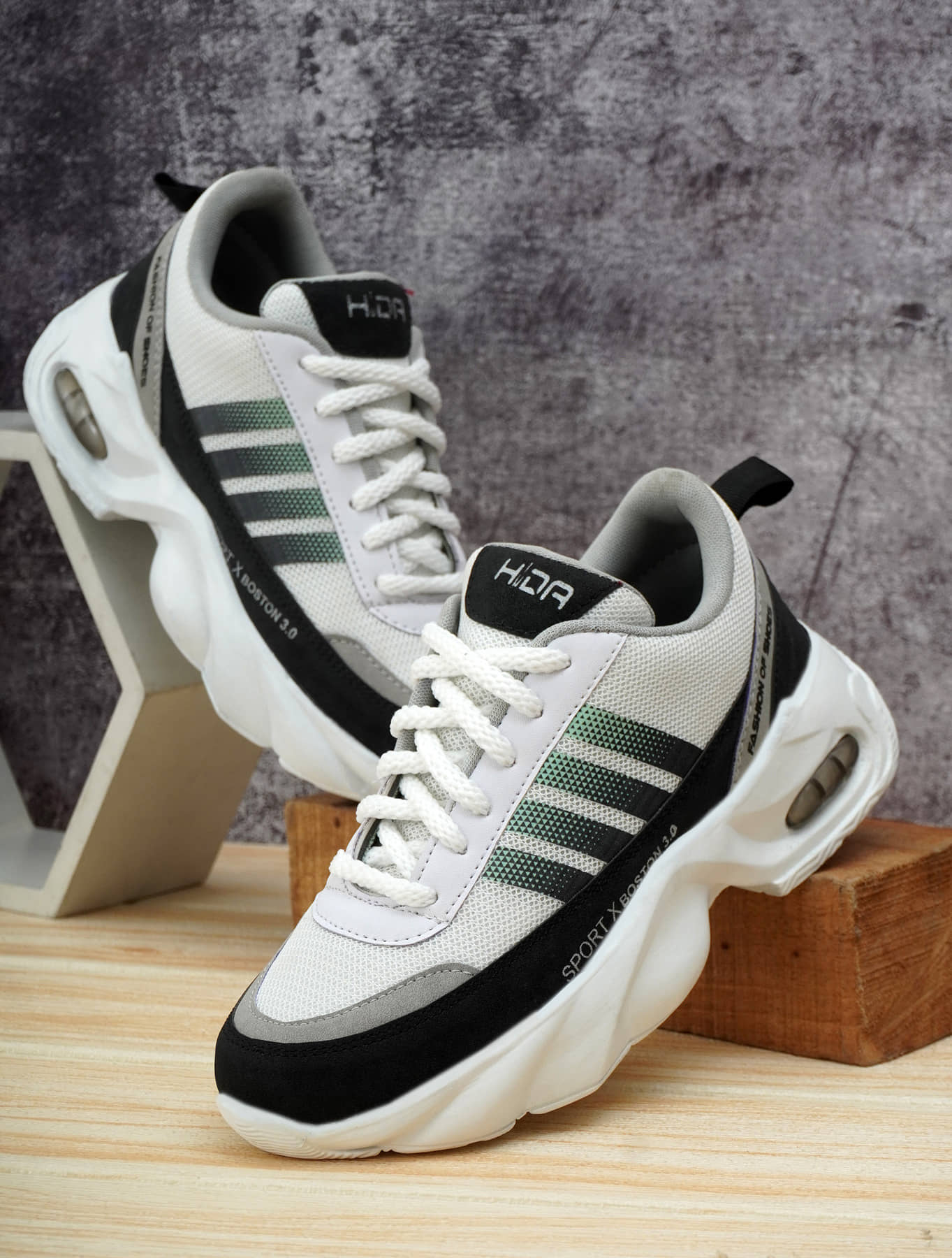 HiDa Black Men's Outdoor Shoes - Casual Shoes | Buy online on ZillyBuy