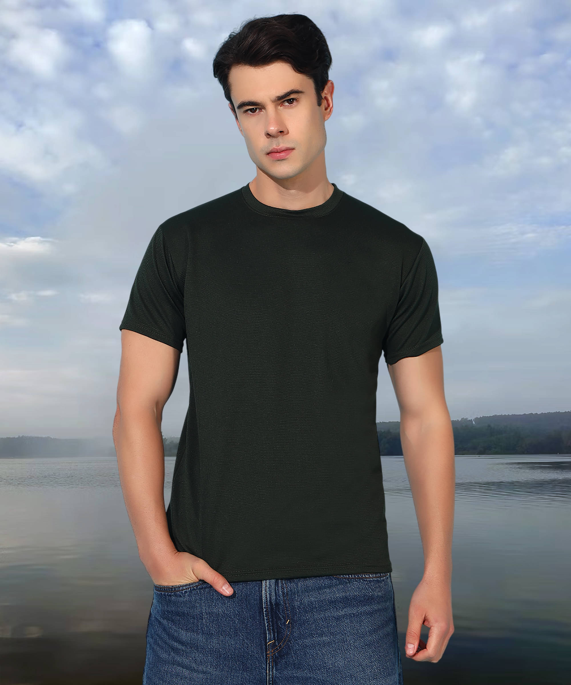 Quin Fletcher Women Cotton Blend Solid Regular Fit Round Neck T-Shirt ( Dark Green ) Quin Fletcher Women Cotton Blend Solid Regular Fit Round Neck T-Shirt ( Dark Green )