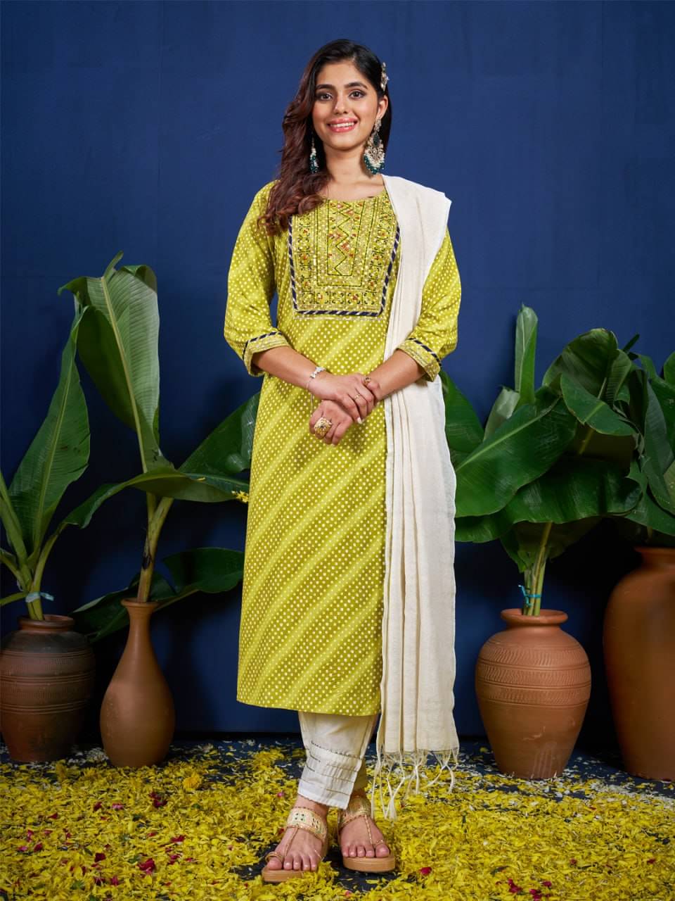 Replicraft Store Women Cotton Blend Embroidered Straight Kurti With Pants ( Yellow ) Replicraft Store Women Cotton Blend Embroidered Straight Kurti With Pants ( Yellow )