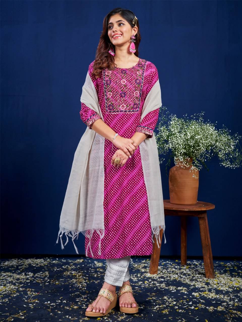    			Replicraft Store Women Cotton Blend Embroidered Straight Kurti With Pants ( Purple )