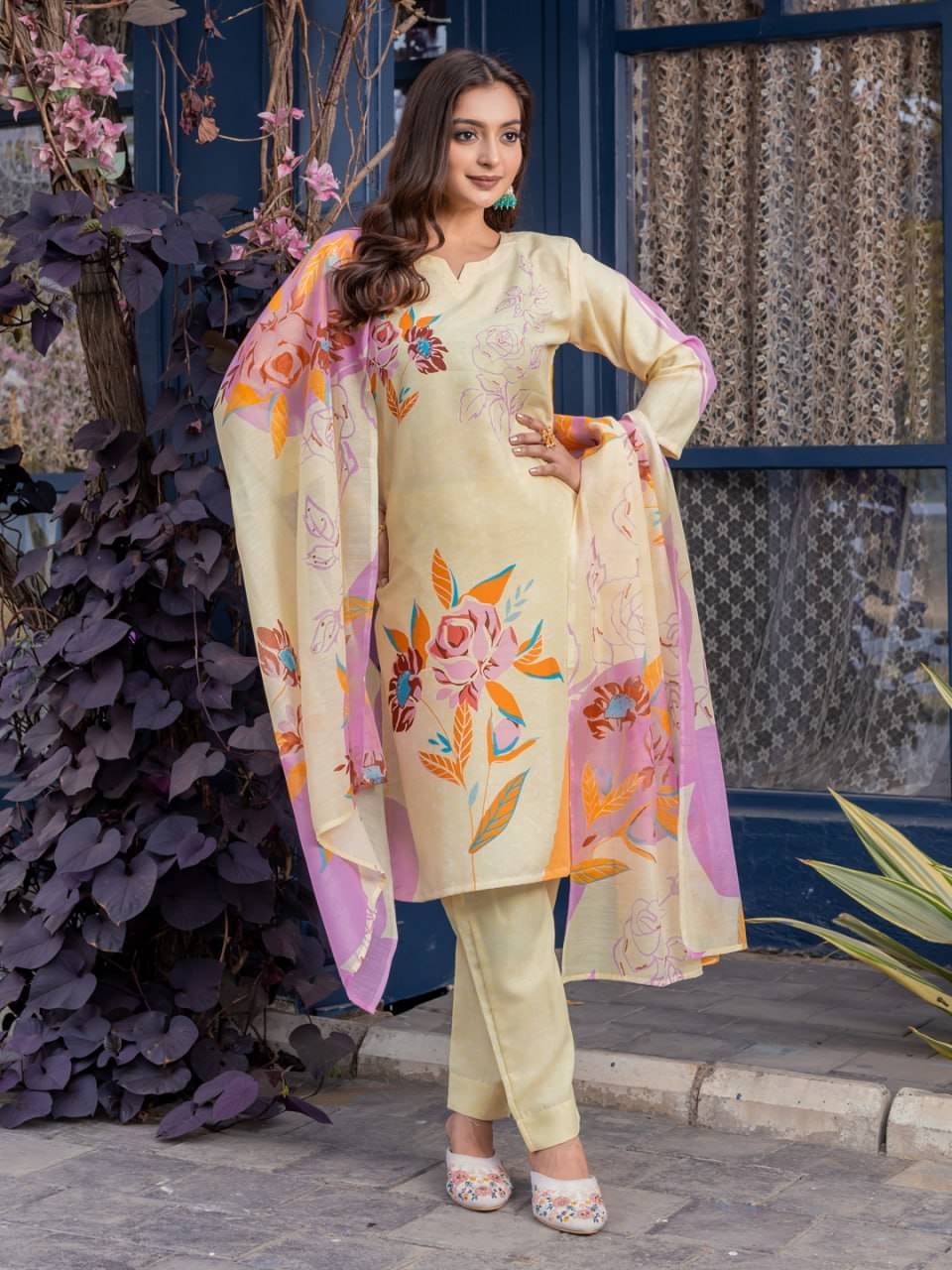 Replicraft Store Women Cotton Blend Printed Straight Kurti With Pants ( Yellow ) Replicraft Store Women Cotton Blend Printed Straight Kurti With Pants ( Yellow )