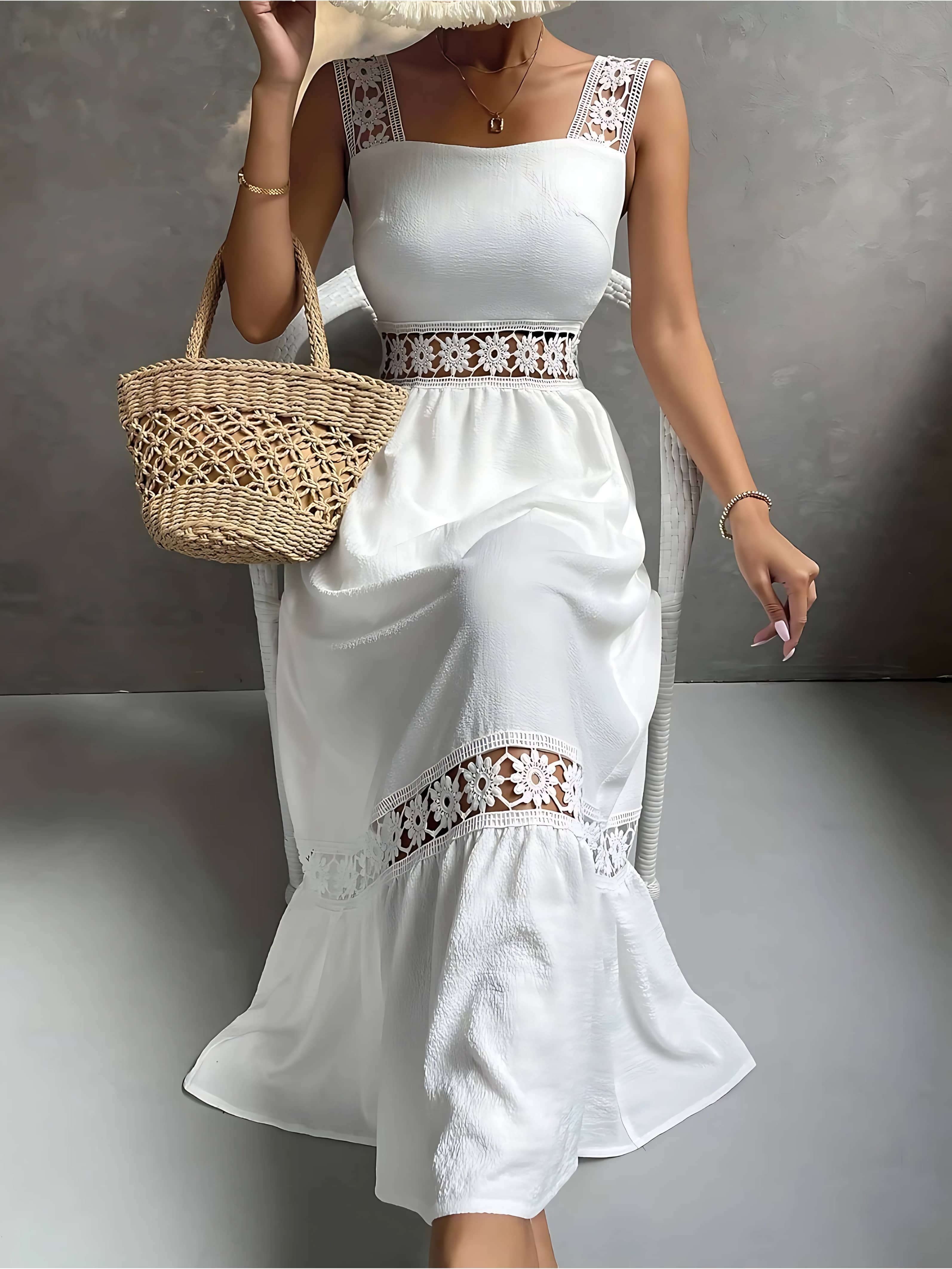 short dress lady v neck Women's Black V-Neck Sleeveless Mini Dress main image 1
