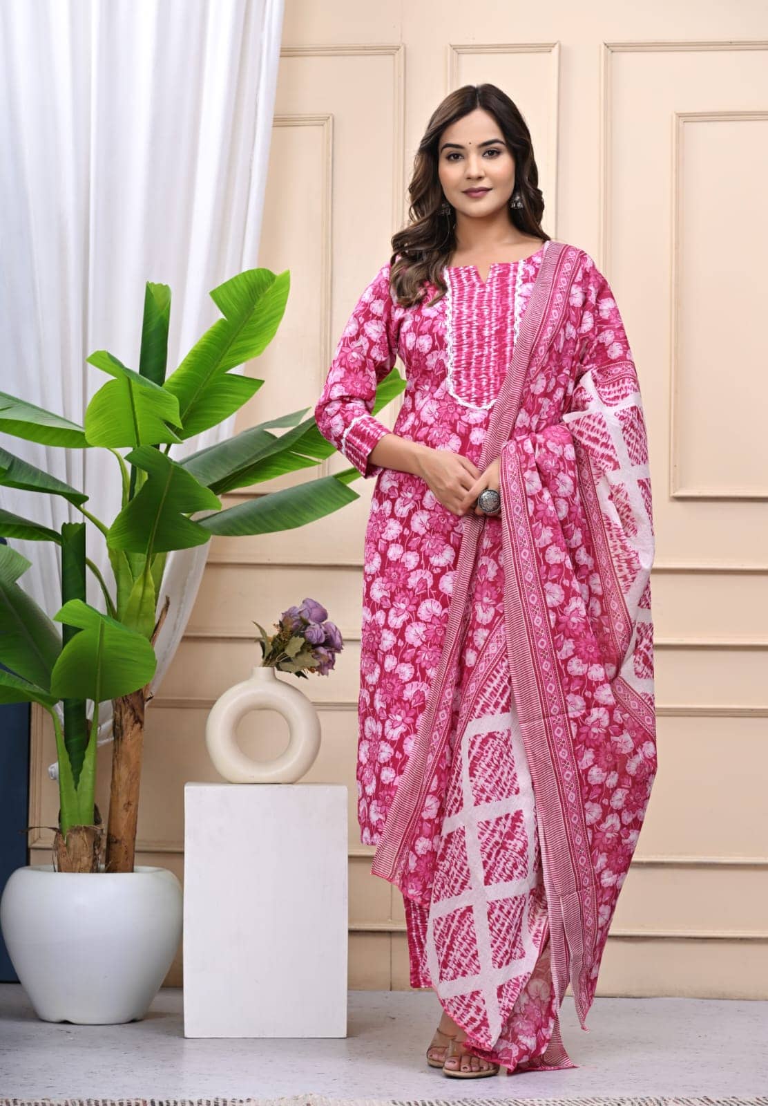 Shivaradhya designers Women Cotton Printed Straight Kurti With Pants ( Pink )