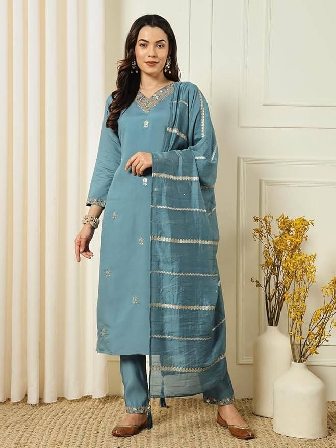     			Vaidehi Fashion Women Crepe Embroidered Straight Kurti With Pants ( Grey )