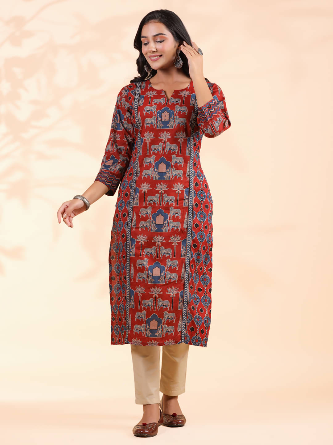 Vbuyz Women Cotton Printed Straight Kurti ( Red ) Vbuyz Women Cotton Printed Straight Kurti ( Red )