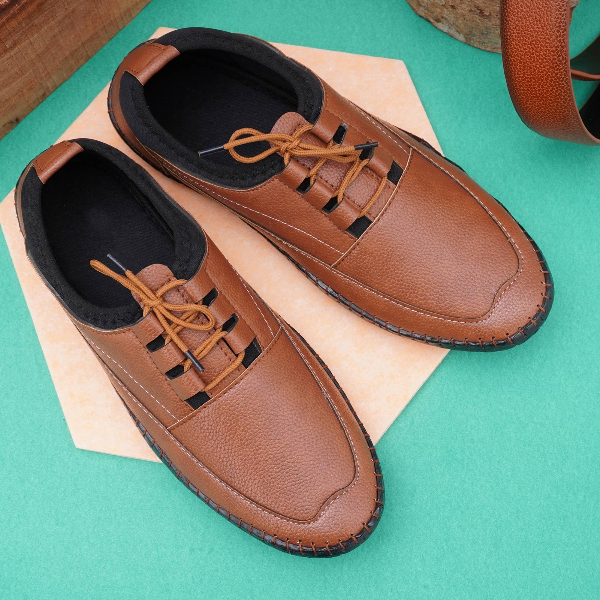     			Akiko Tan Men's Slip on
