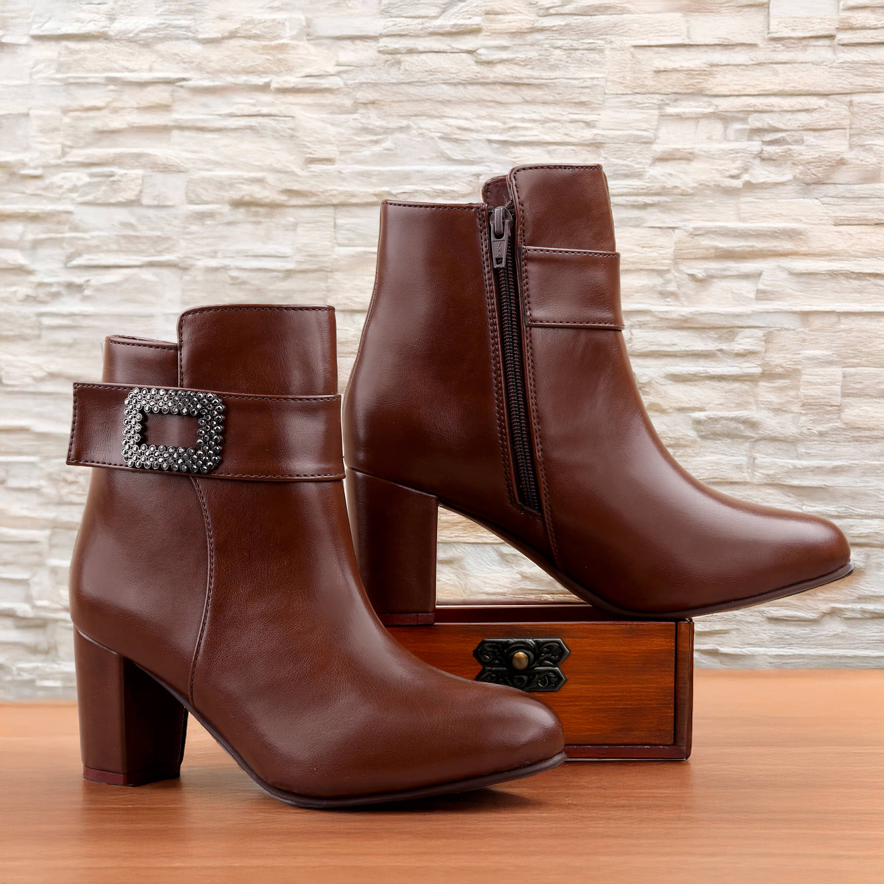     			BXXY Brown Women's Ankle Length Boots