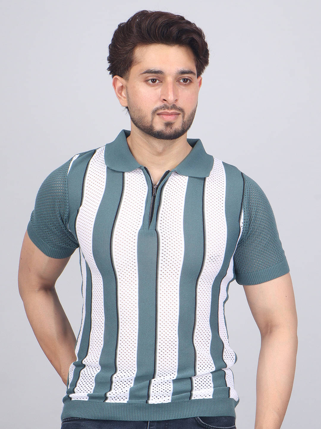     			FEVERFEW Men Cotton Blend Regular Fit Printed Polo T Shirt ( Light Grey )