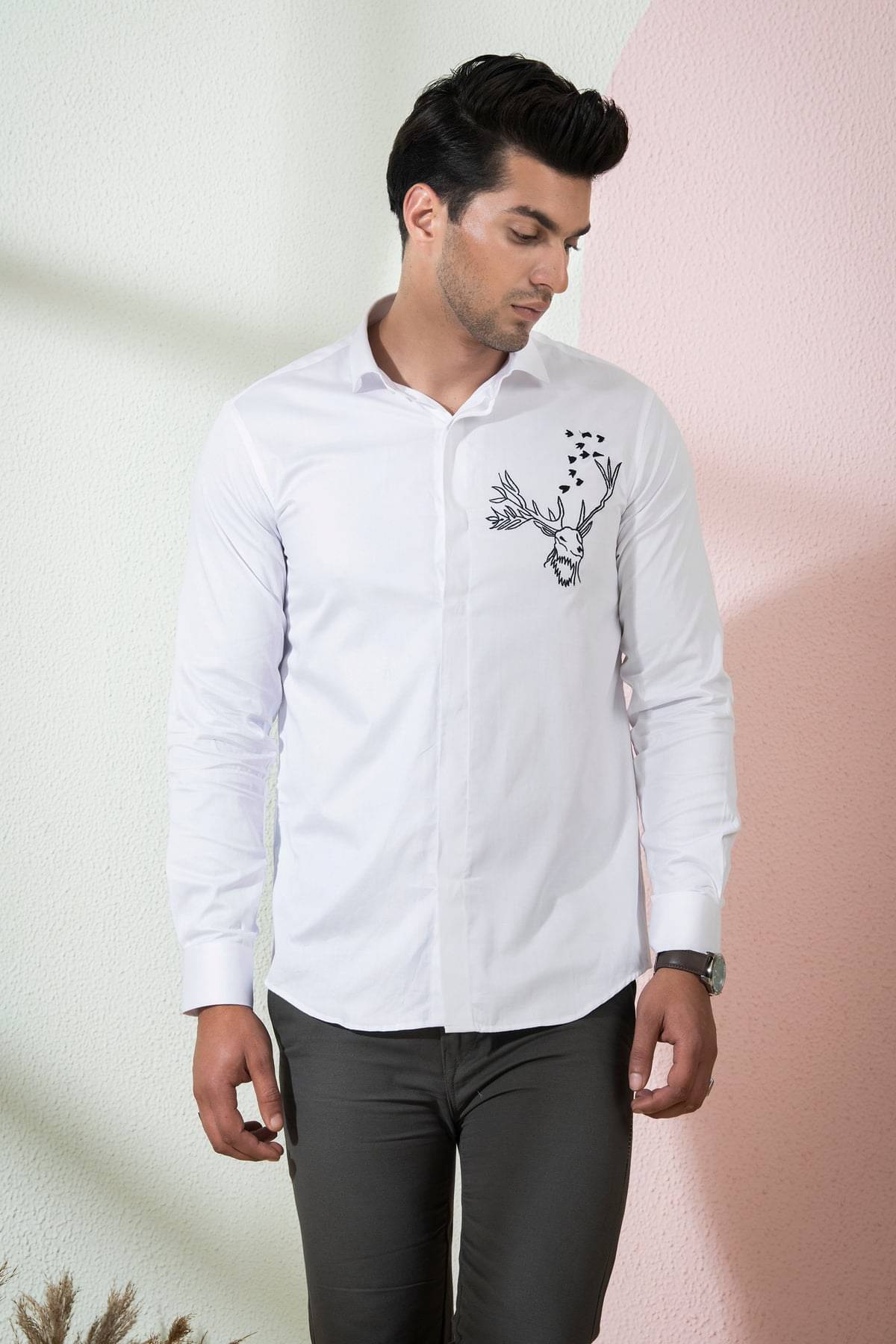     			KITWELL Cotton Blend Regular Fit Embroidered Full Sleeves Men's Casual Shirt - White ( Pack of 1 )