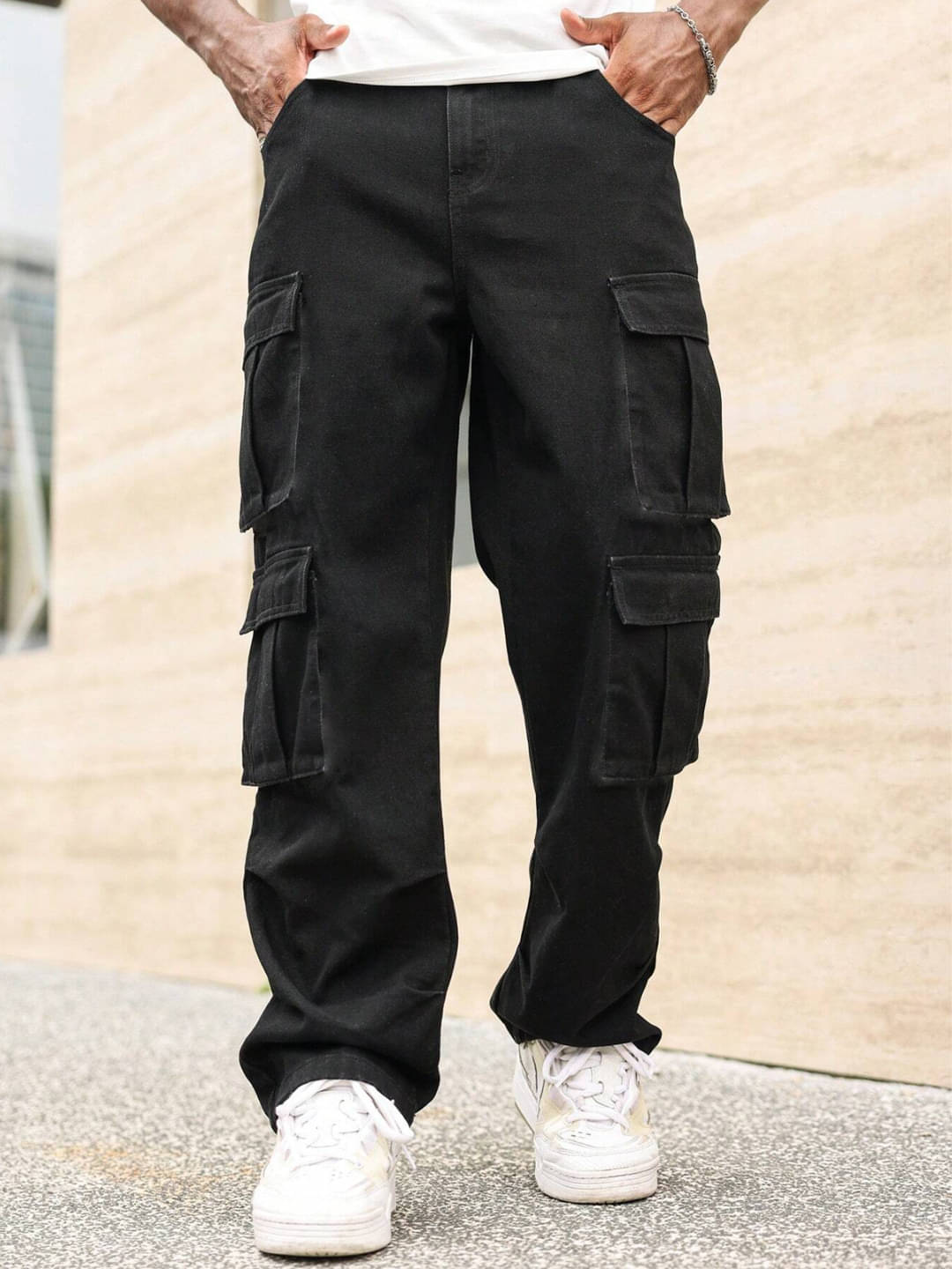     			Masterly Weft Relaxed Clean Look Men's Jeans - Black ( Pack of 1 )