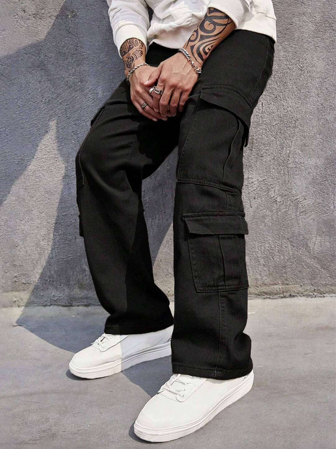 Masterly Weft Relaxed Clean Look Men's Jeans - Black ( Pack of 1 ) Masterly Weft Relaxed Clean Look Men's Jeans - Black ( Pack of 1 )
