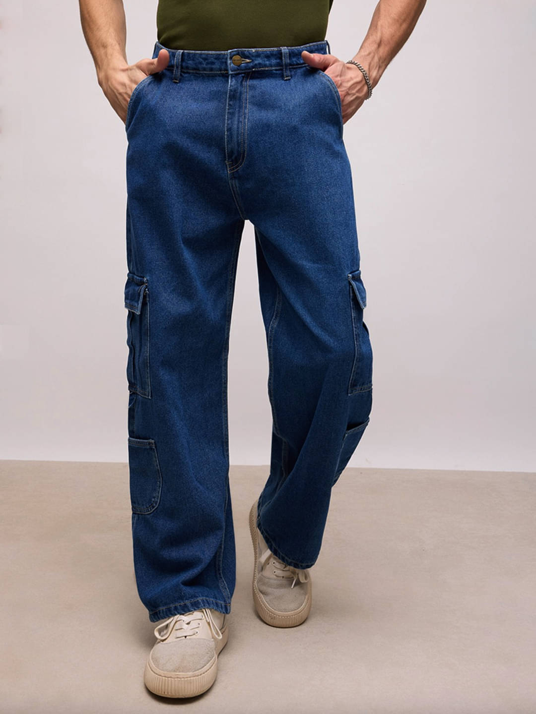 Masterly Weft Relaxed Clean Look Men's Jeans - Dark Blue ( Pack of 1 ) Masterly Weft Relaxed Clean Look Men's Jeans - Dark Blue ( Pack of 1 )