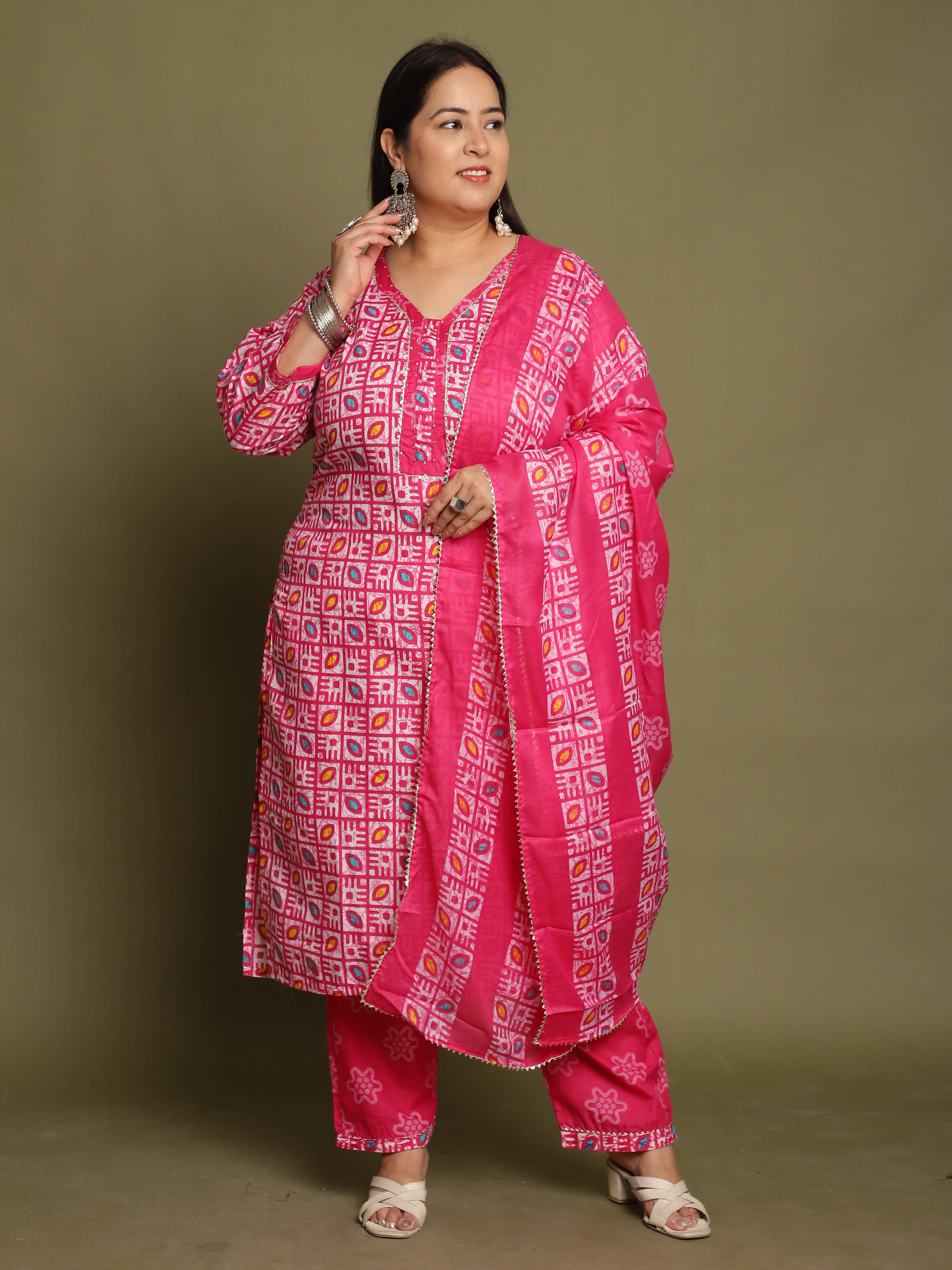 Rajnandini Women Cotton Blend Printed Straight Kurti With Pants ( Pink )     			Rajnandini Women Cotton Blend Printed Straight Kurti With Pants ( Pink )