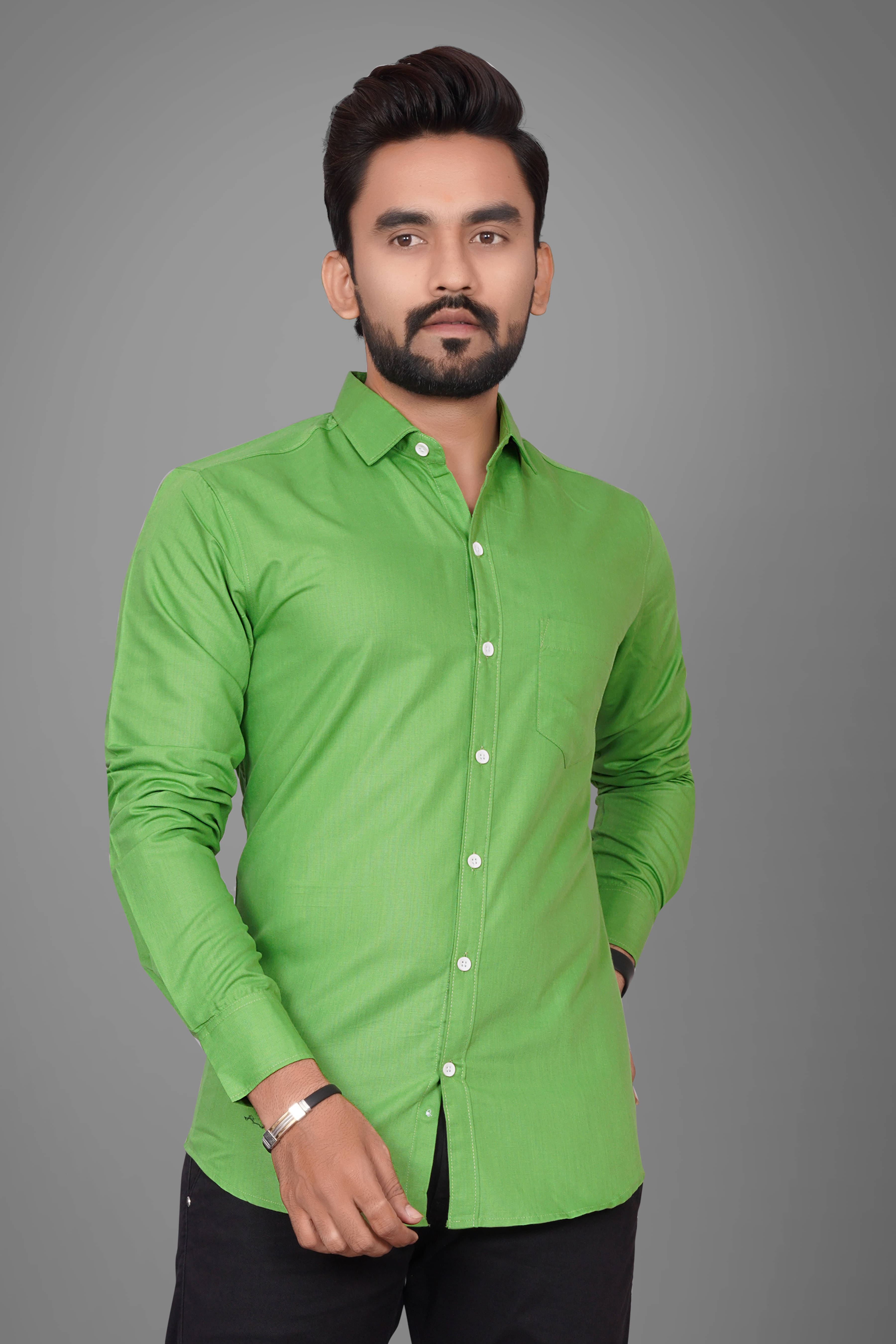    			SUR-T Cotton Blend Regular Fit Solids Full Sleeves Men's Casual Shirt - Light Green ( Pack of 1 )