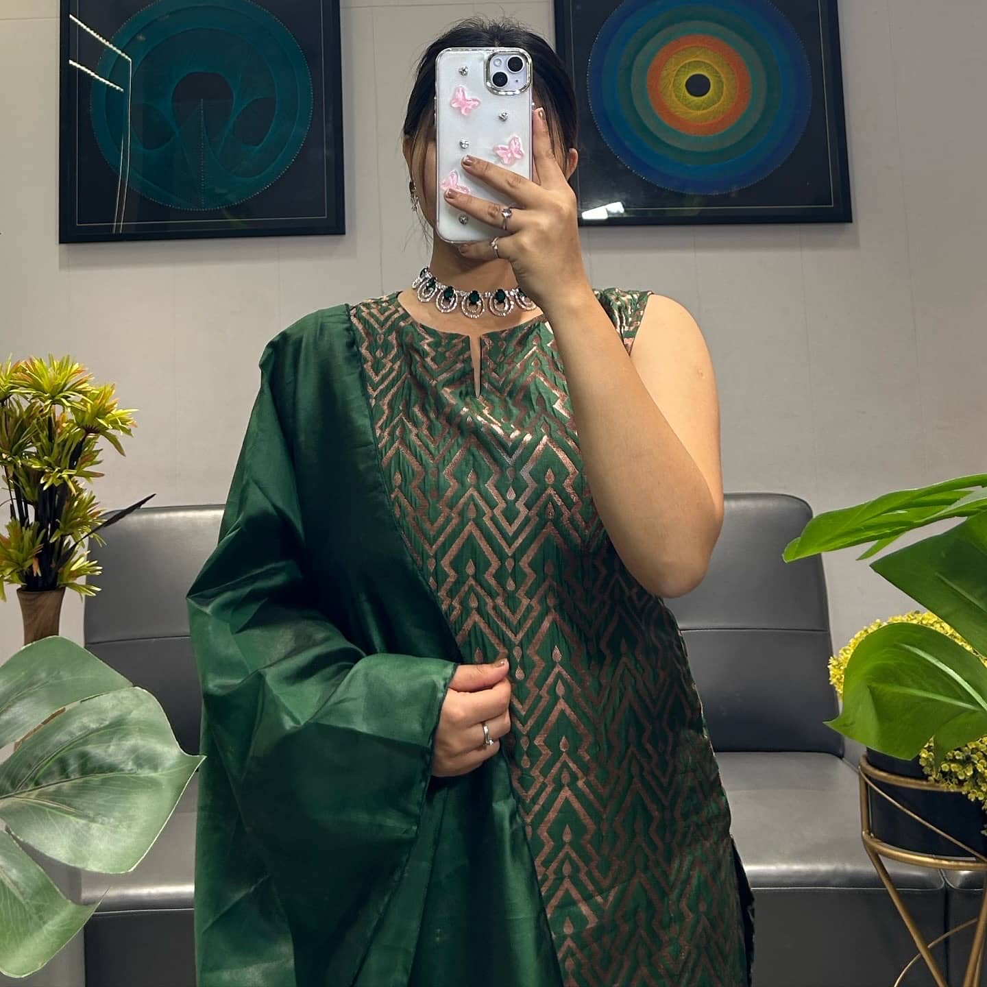 kedar fab Women Silk Blend Self Design Straight Kurti With Pants ( Green )