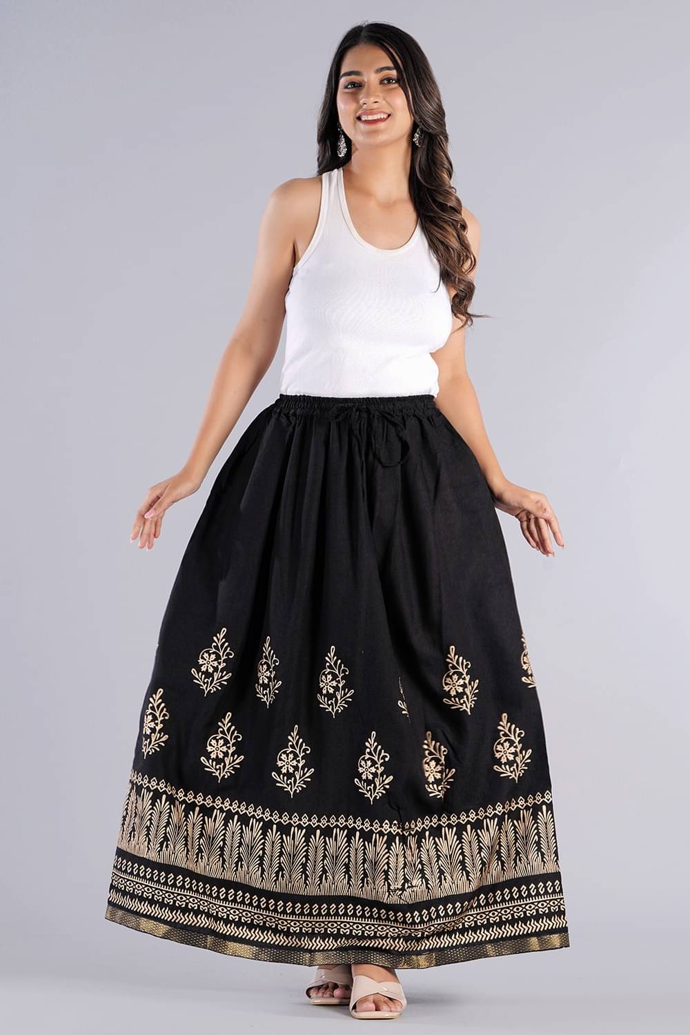 yashiv Black Viscose Women's Flared Skirt ( Pack of 1 ) yashiv Black Viscose Women's Flared Skirt ( Pack of 1 )