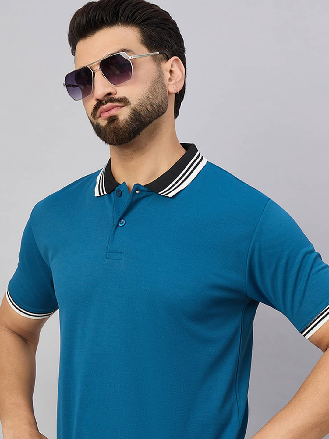     			COCOSOUL Men Cotton Blend Regular Fit Solid Polo T Shirt ( Teal Blue )
