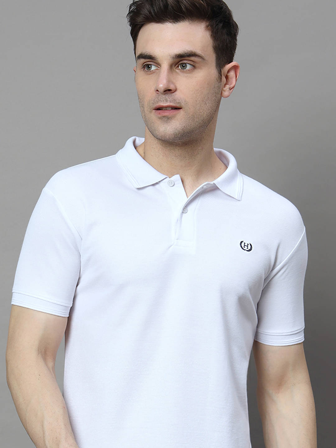     			COCOSOUL Men Cotton Blend Regular Fit Solid Polo T Shirt ( White )