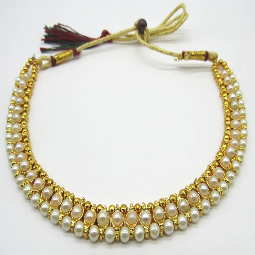     			SHREE MAULI CREATION Golden Alloy Necklace ( Pack of 1 )