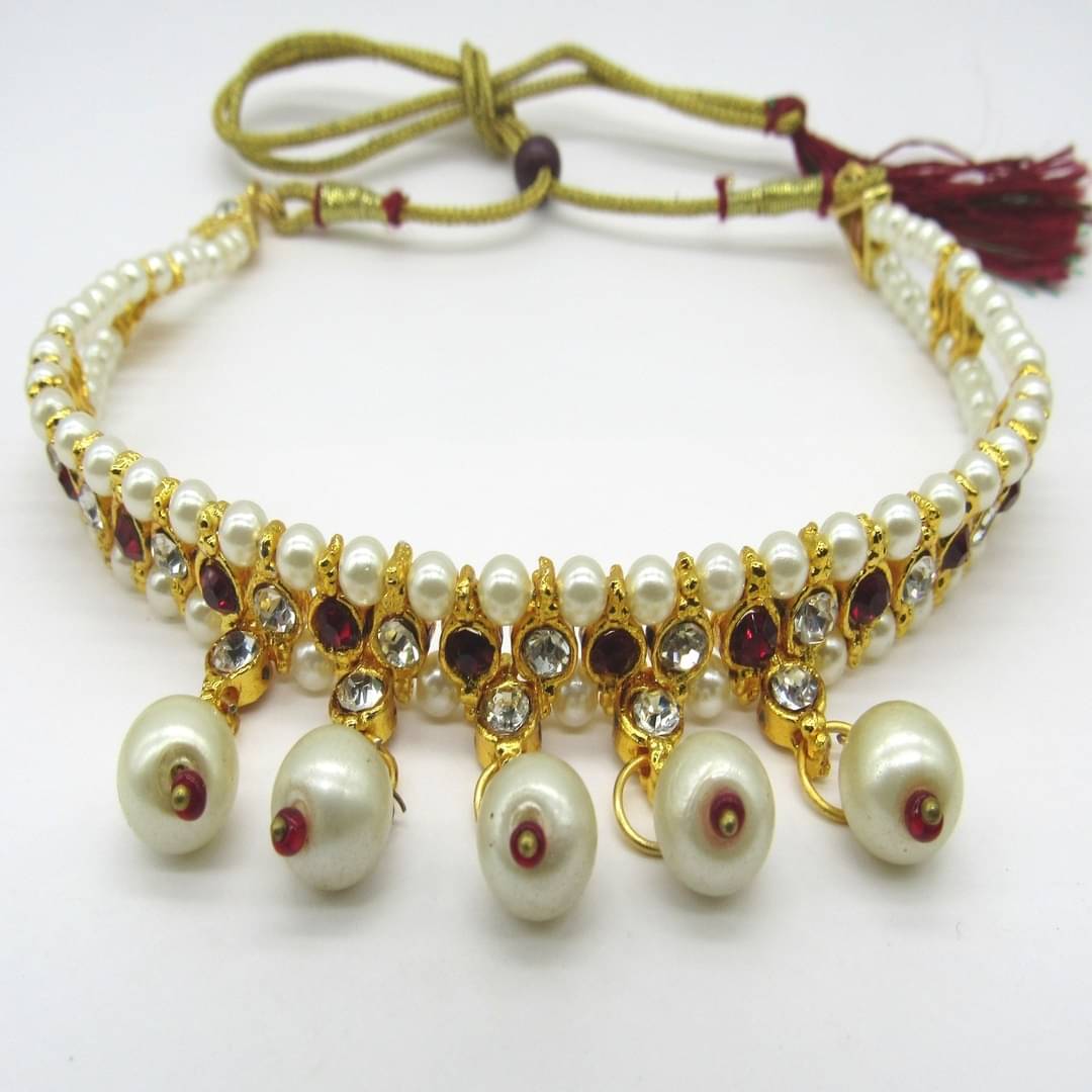     			SHREE MAULI CREATION Pink Alloy Necklace ( Pack of 1 )