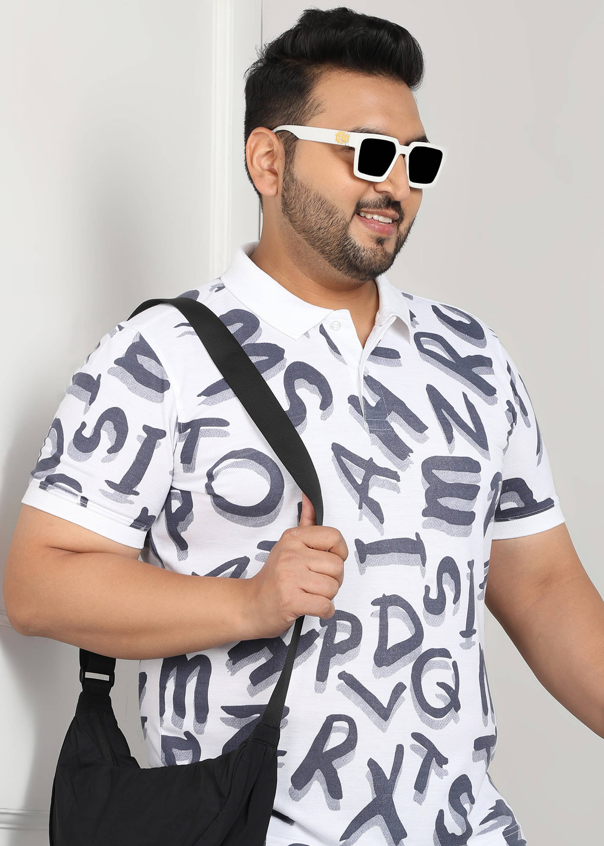 XFOX Men Cotton Blend Regular Fit Printed Polo T Shirt ( White ) XFOX Men Cotton Blend Regular Fit Printed Polo T Shirt ( White )