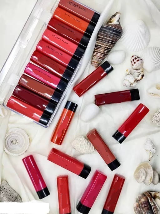     			Yelgo Multi Matte Long Lasting Crayon Lipstick ( Pack of 10 )
