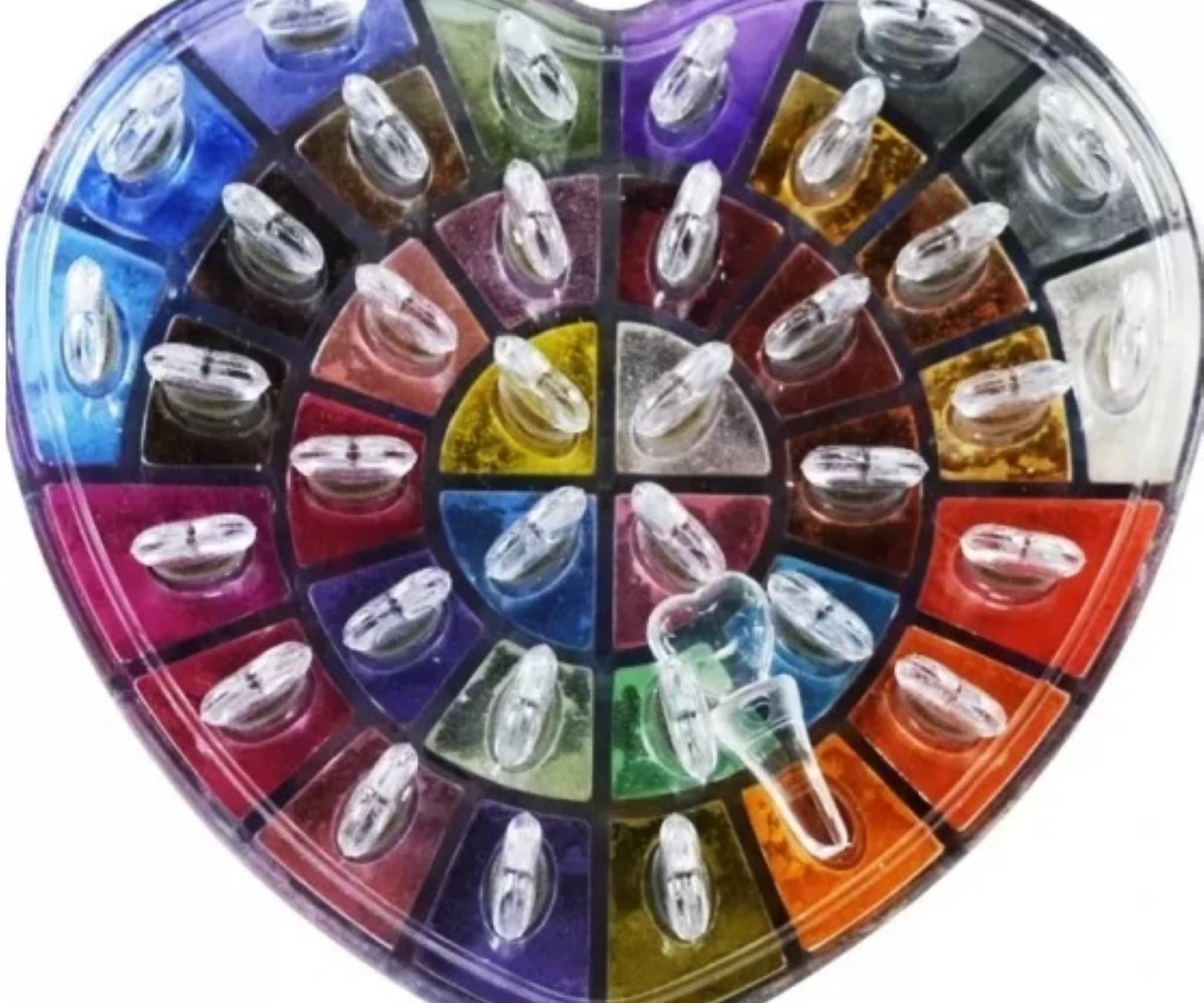     			Yelgo Multi Powder Eye Shadow 24