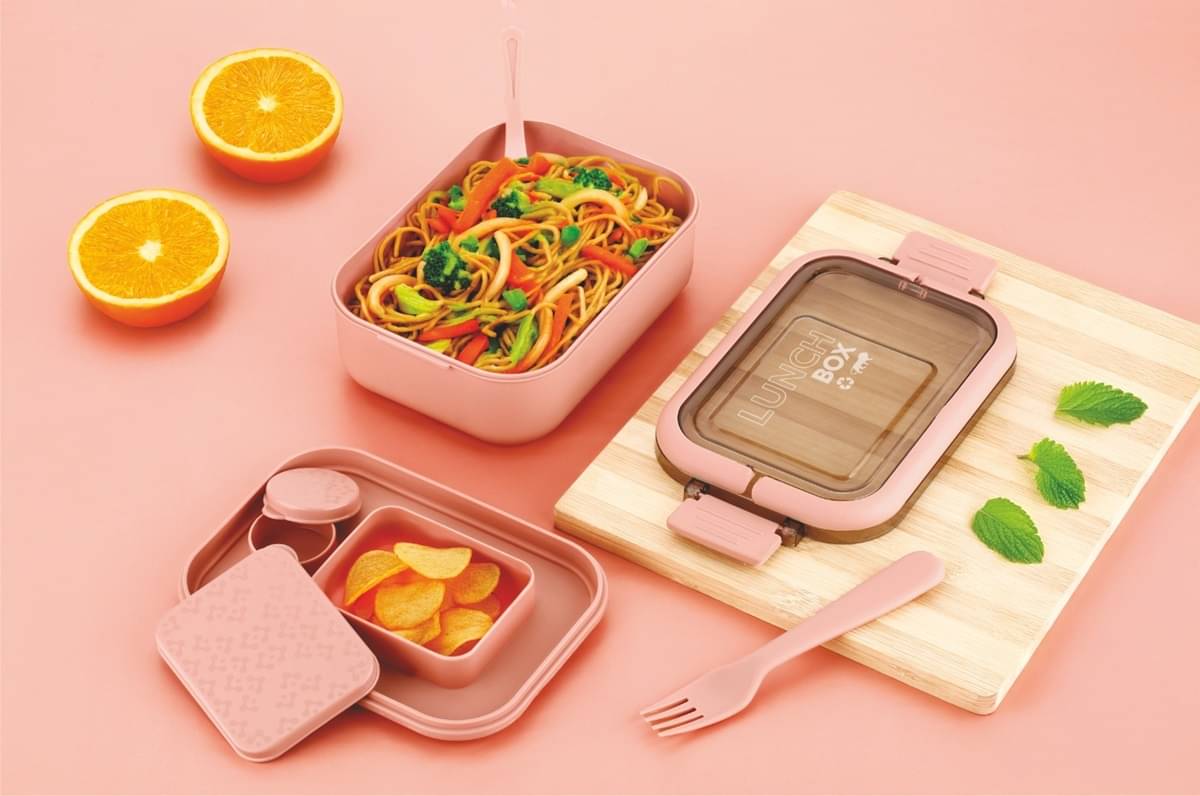 iview kitchenware - Pink Plastic Lunch Box ( Pack of 1 ) iview kitchenware - Pink Plastic Lunch Box ( Pack of 1 )