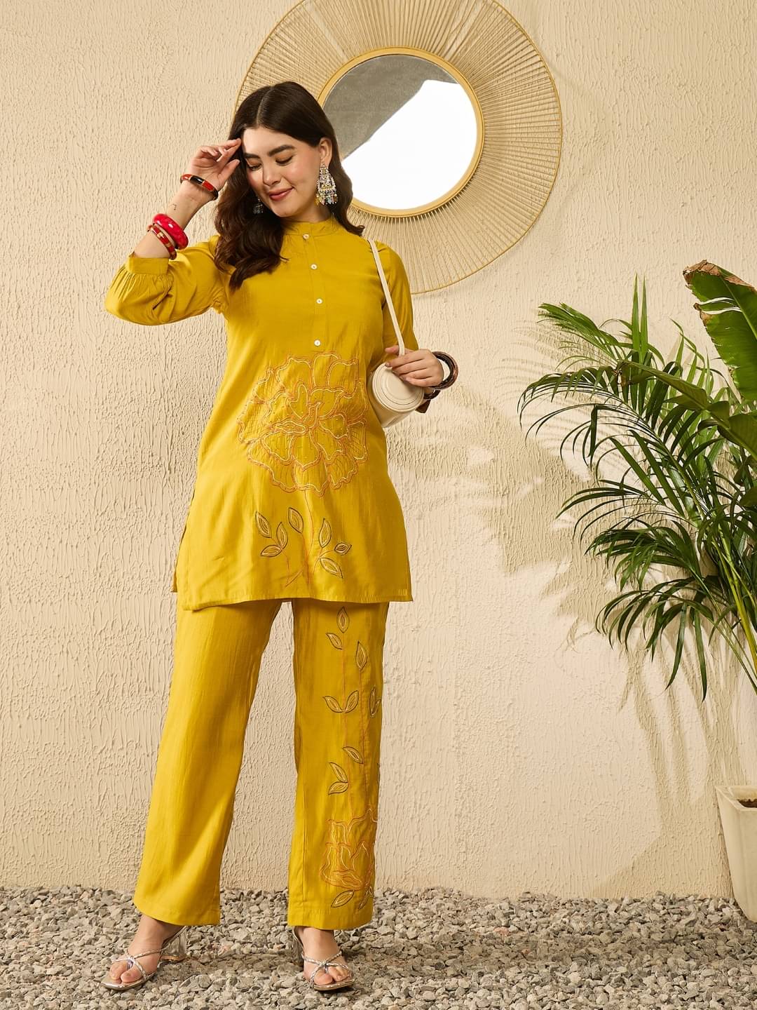 Vaamsi Women Embroidered Tunic With Trousers Co-Ord Set ( Mustard ) Vaamsi Women Embroidered Tunic With Trousers Co-Ord Set ( Mustard )