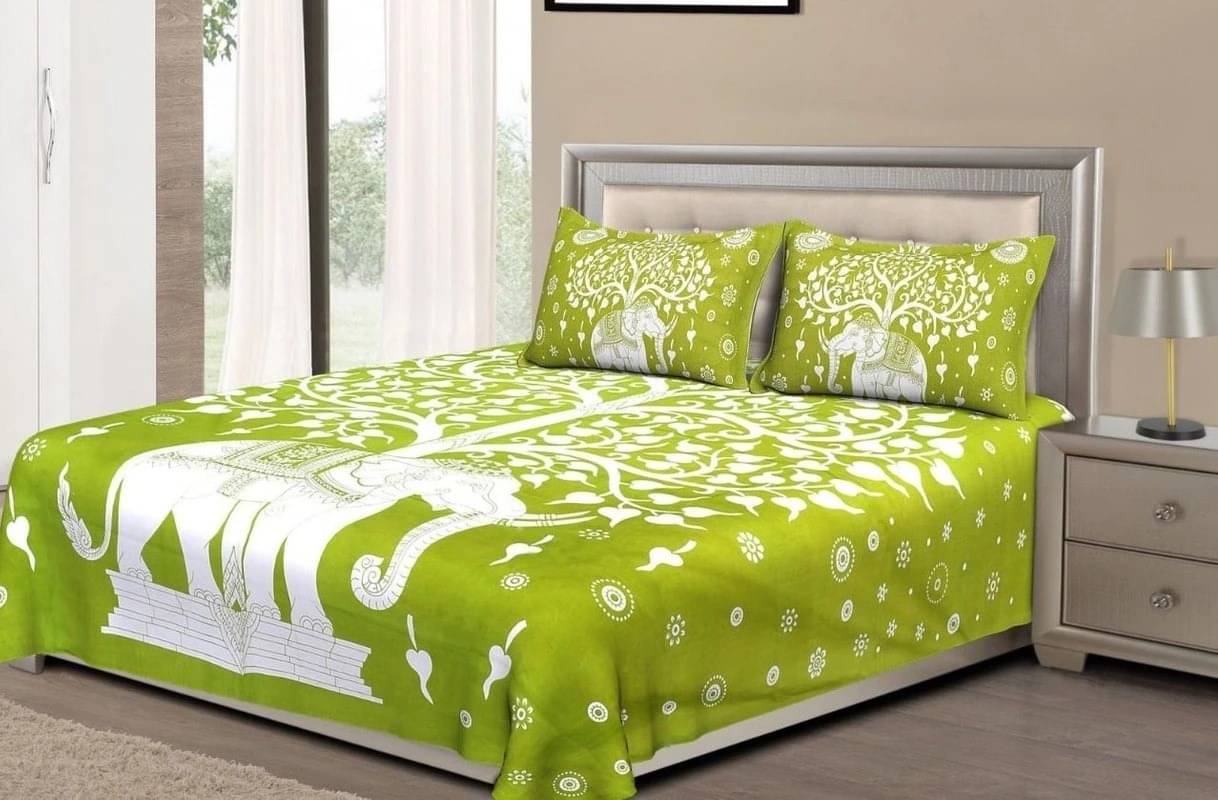 WAR TRADE Cotton 1 Double Bedsheet with 2 Pillow Covers ( Green )     			WAR TRADE Cotton 1 Double Bedsheet with 2 Pillow Covers ( Green )