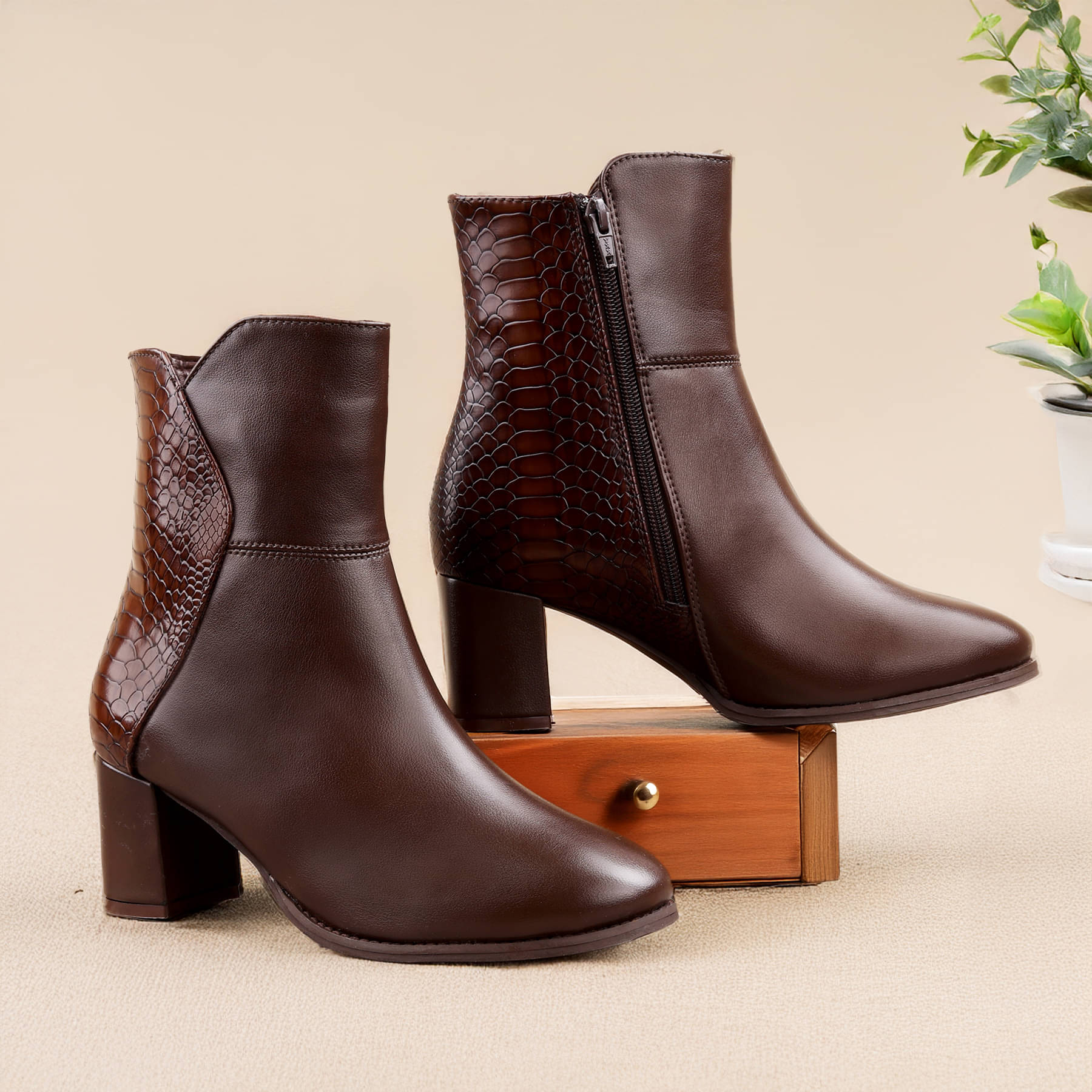     			BXXY Brown Women's Ankle Length Boots