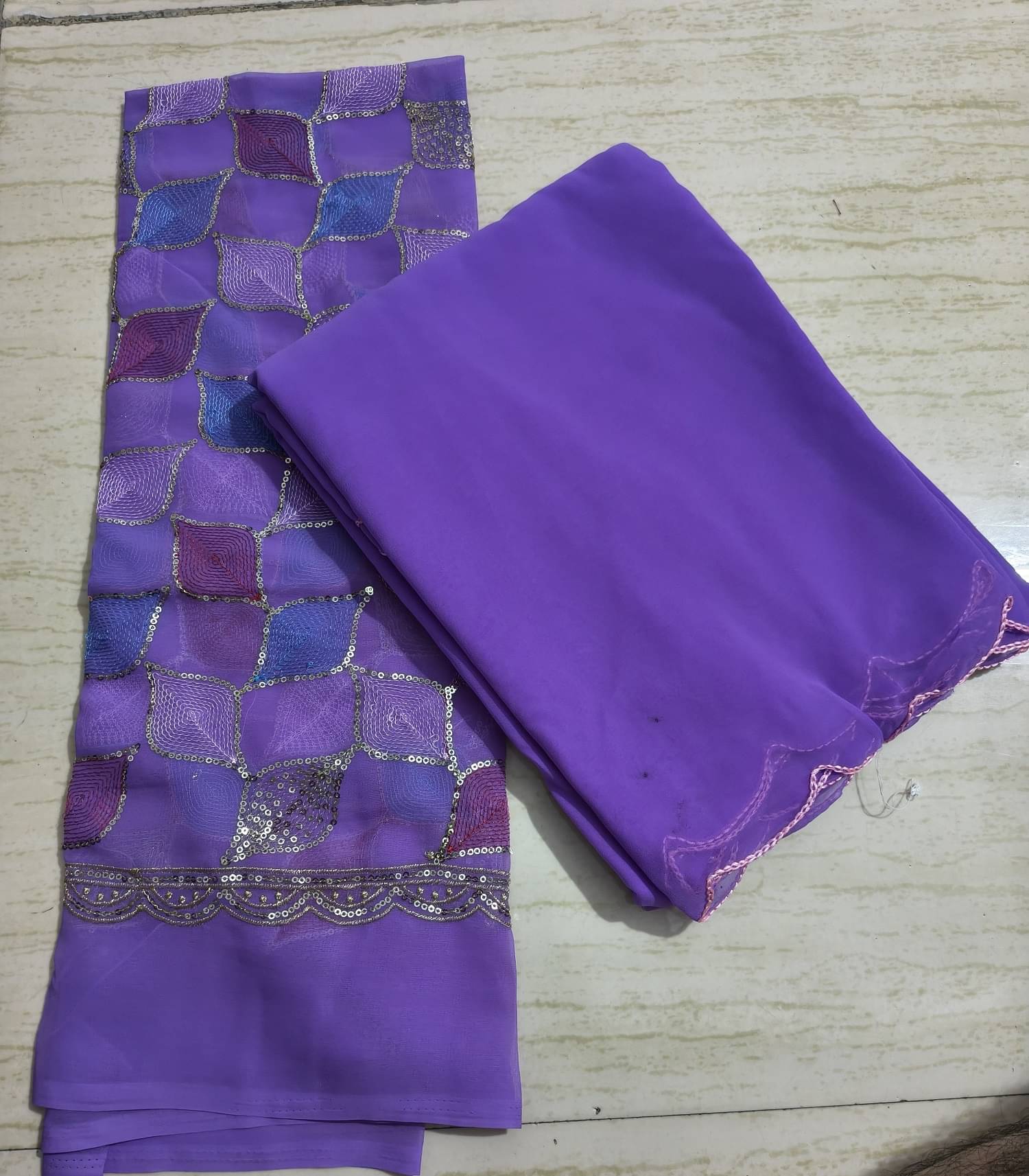GOPI SAREE Georgette Dyed Saree With Unstitched Blouse Piece ( Lavender ) GOPI SAREE Georgette Dyed Saree With Unstitched Blouse Piece ( Lavender )