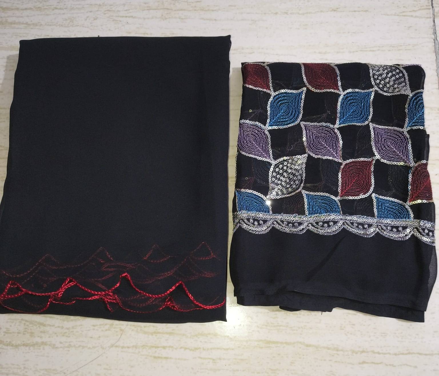 GOPI SAREE Georgette Solid Saree With Unstitched Blouse Piece ( Black ) GOPI SAREE Georgette Solid Saree With Unstitched Blouse Piece ( Black )