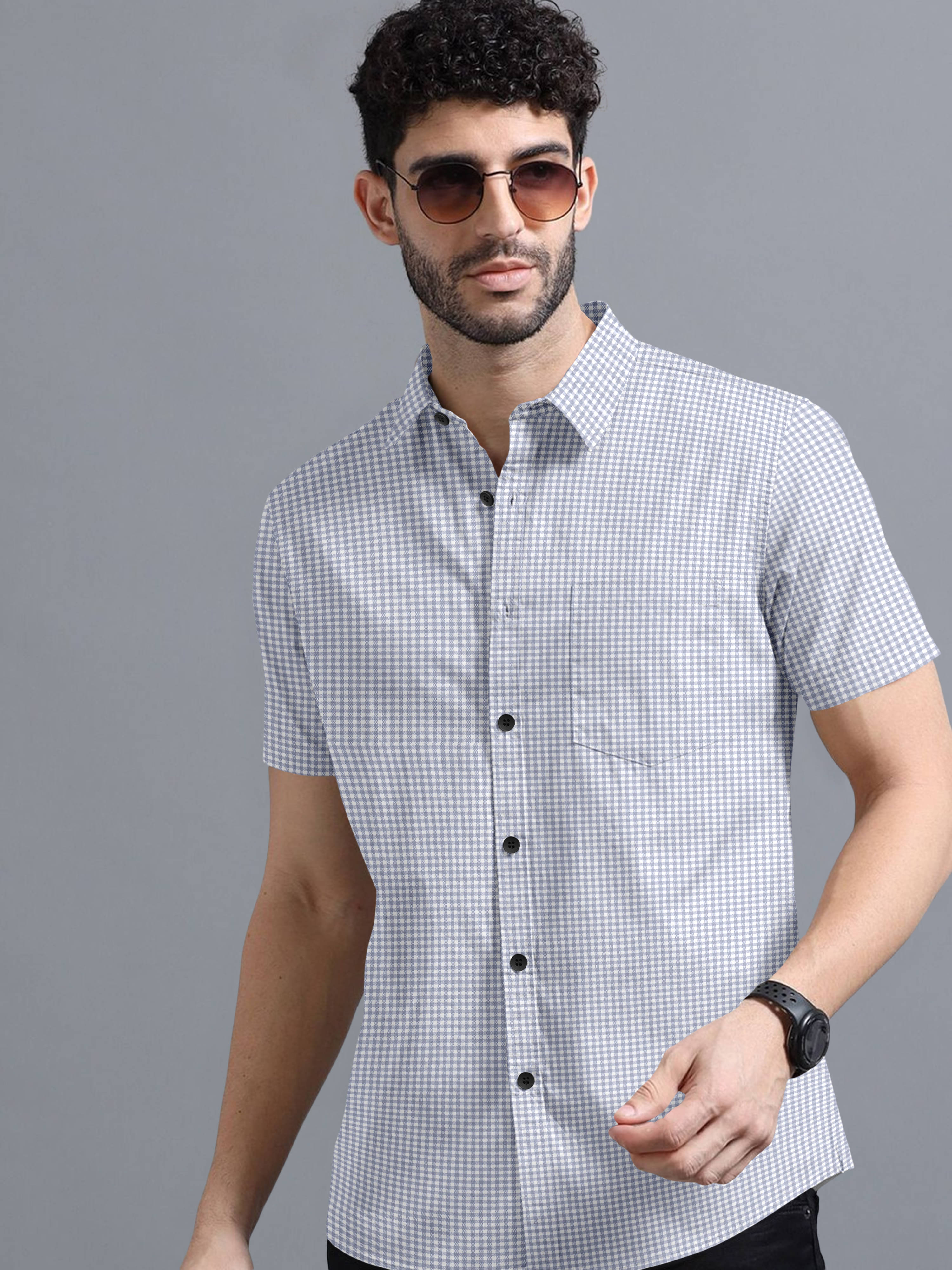 VTEXX Cotton Blend Regular Fit Checks Half Sleeves Men's Casual Shirt - Grey ( Pack of 1 ) VTEXX Cotton Blend Regular Fit Checks Half Sleeves Men's Casual Shirt - Grey ( Pack of 1 )
