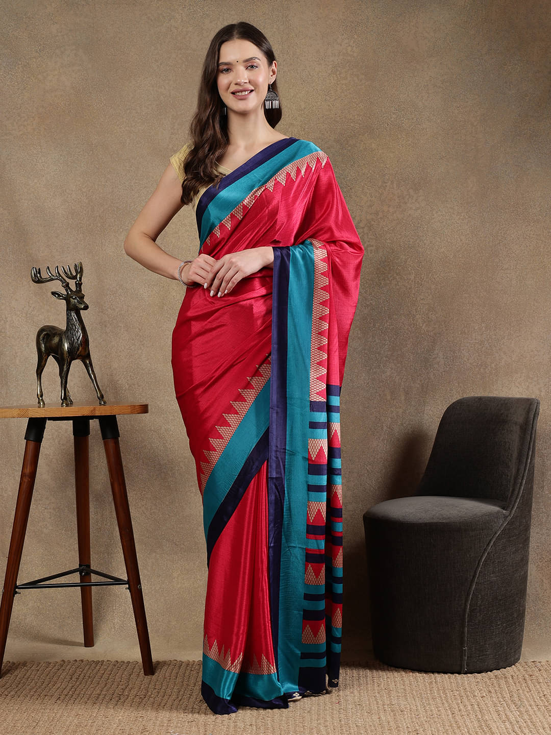     			Baloobi Silk Blend Striped Saree With Stitched Blouse ( Pink )