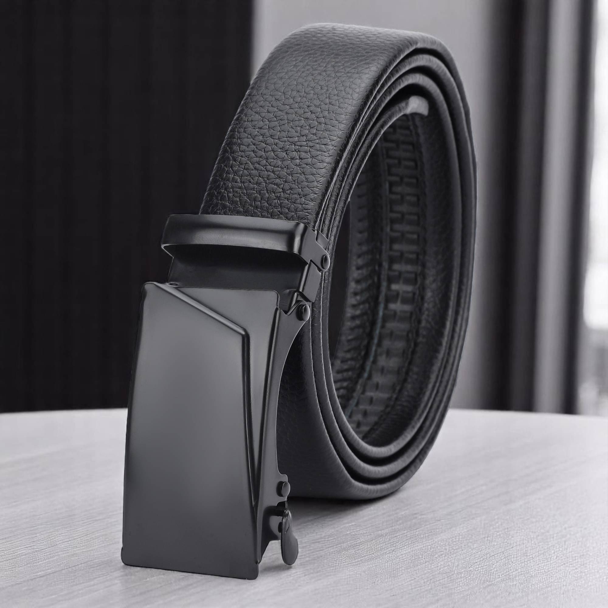     			Loopa - Black Synthetic Men's Formal Belt ( Pack of 1 )