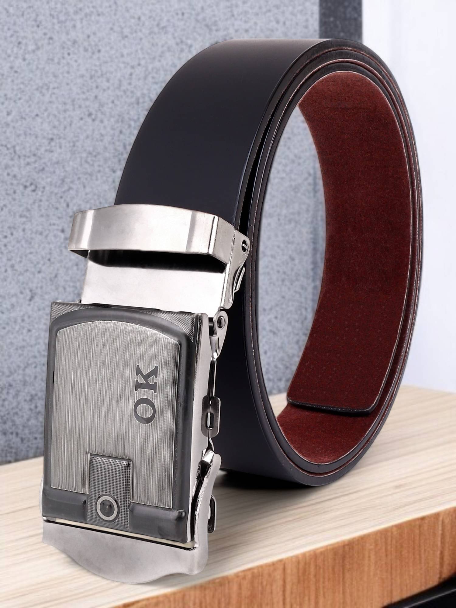     			SUNSHOPPING - Black Synthetic Men's Formal Belt ( Pack of 1 )